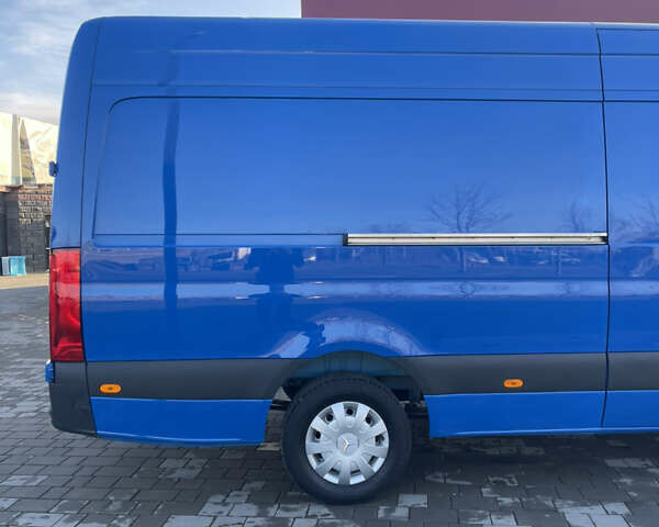 Синій Мерседес Sprinter, об'ємом двигуна 1.95 л та пробігом 295 тис. км за 25900 $, фото 7 на Automoto.ua