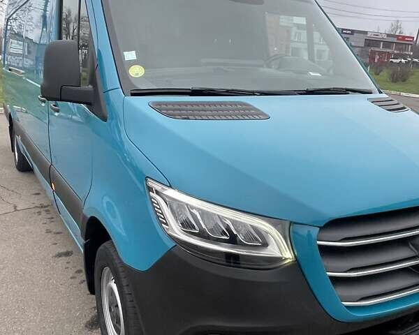 Синий Мерседес Sprinter, объемом двигателя 0 л и пробегом 270 тыс. км за 29900 $, фото 26 на Automoto.ua