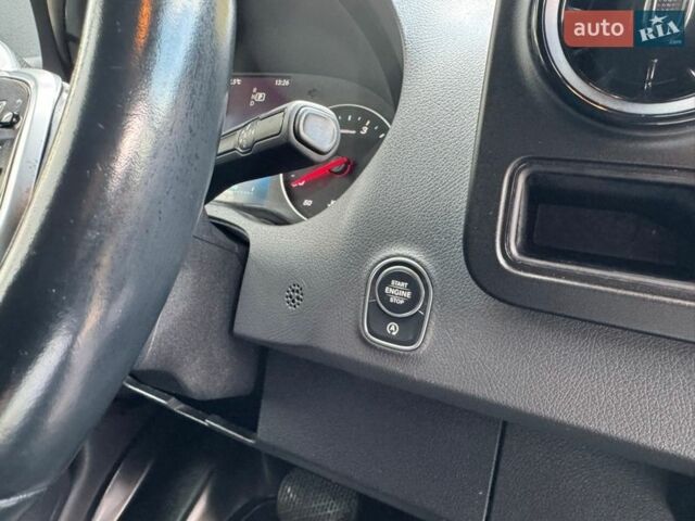 Синий Мерседес Sprinter, объемом двигателя 1.95 л и пробегом 286 тыс. км за 32900 $, фото 36 на Automoto.ua