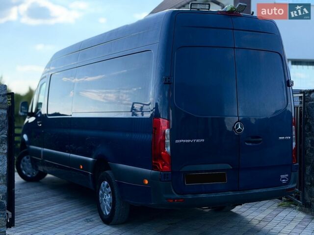 Синий Мерседес Sprinter, объемом двигателя 2.2 л и пробегом 335 тыс. км за 21000 $, фото 10 на Automoto.ua