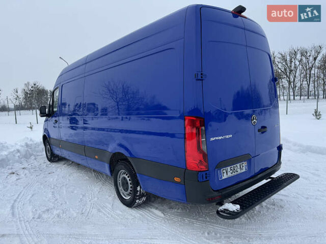 Синій Мерседес Sprinter, об'ємом двигуна 2 л та пробігом 290 тис. км за 23400 $, фото 17 на Automoto.ua