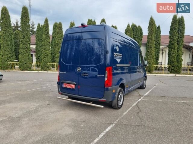 Синий Мерседес Sprinter, объемом двигателя 2.2 л и пробегом 280 тыс. км за 25600 $, фото 1 на Automoto.ua