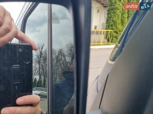 Синий Мерседес Sprinter, объемом двигателя 2.2 л и пробегом 280 тыс. км за 25600 $, фото 15 на Automoto.ua