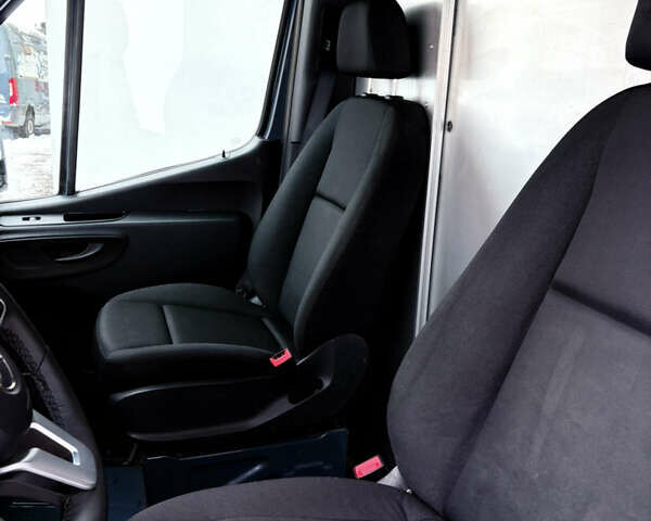Синій Мерседес Sprinter, об'ємом двигуна 2.2 л та пробігом 99 тис. км за 24997 $, фото 15 на Automoto.ua