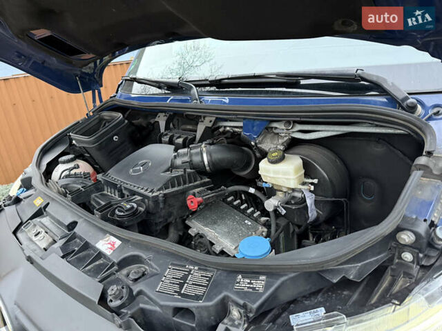 Синій Мерседес Sprinter, об'ємом двигуна 1.95 л та пробігом 208 тис. км за 35000 $, фото 45 на Automoto.ua