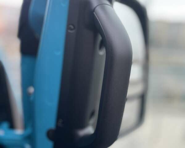 Синий Мерседес Sprinter, объемом двигателя 0 л и пробегом 270 тыс. км за 29900 $, фото 107 на Automoto.ua