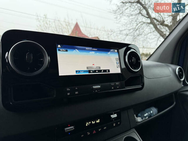 Синій Мерседес Sprinter, об'ємом двигуна 1.95 л та пробігом 208 тис. км за 35000 $, фото 24 на Automoto.ua