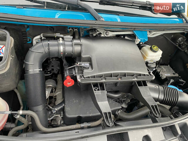 Синій Мерседес Sprinter, об'ємом двигуна 2.2 л та пробігом 204 тис. км за 31500 $, фото 18 на Automoto.ua