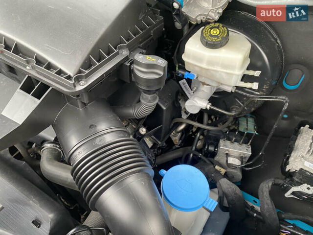 Синій Мерседес Sprinter, об'ємом двигуна 2.2 л та пробігом 204 тис. км за 31500 $, фото 20 на Automoto.ua