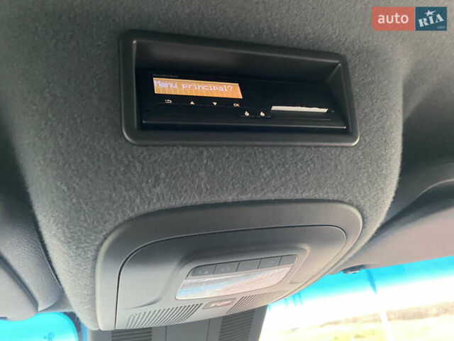 Синій Мерседес Sprinter, об'ємом двигуна 2.2 л та пробігом 204 тис. км за 31500 $, фото 23 на Automoto.ua