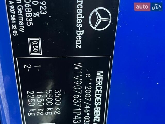 Синий Мерседес Sprinter, объемом двигателя 2 л и пробегом 251 тыс. км за 30800 $, фото 24 на Automoto.ua