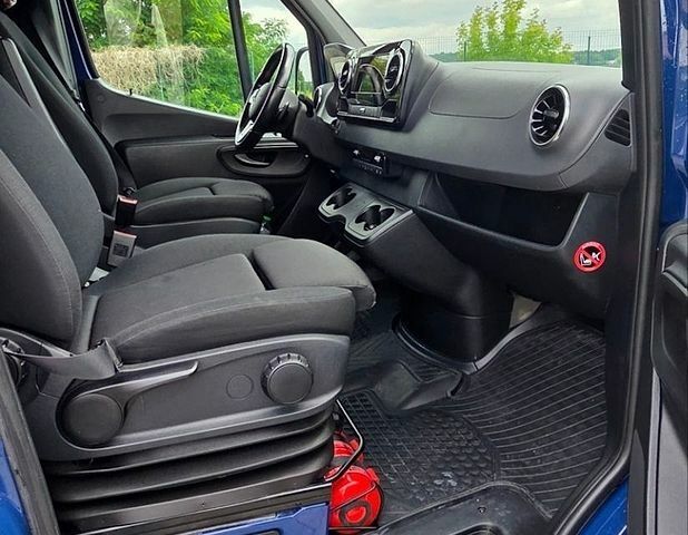 Синій Мерседес Sprinter, об'ємом двигуна 1.95 л та пробігом 214 тис. км за 37500 $, фото 12 на Automoto.ua