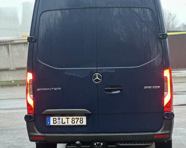 Синій Мерседес Sprinter, об'ємом двигуна 2 л та пробігом 25 тис. км за 34500 $, фото 8 на Automoto.ua