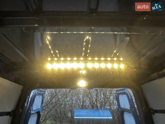 Синій Мерседес Sprinter, об'ємом двигуна 2 л та пробігом 25 тис. км за 34500 $, фото 19 на Automoto.ua