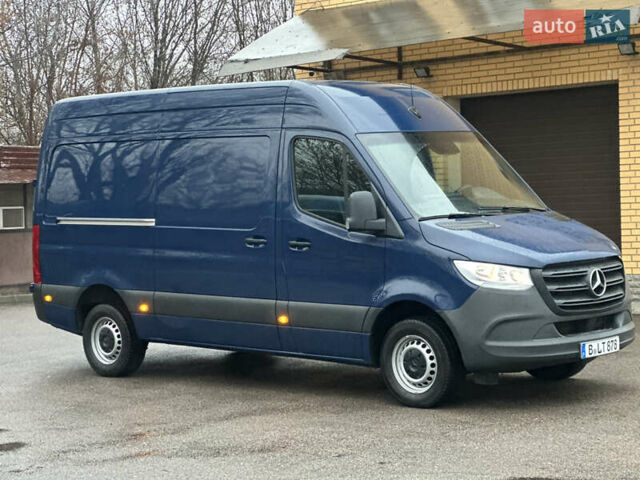 Синій Мерседес Sprinter, об'ємом двигуна 2 л та пробігом 25 тис. км за 34500 $, фото 4 на Automoto.ua