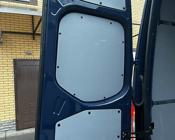 Синій Мерседес Sprinter, об'ємом двигуна 2 л та пробігом 25 тис. км за 34500 $, фото 14 на Automoto.ua