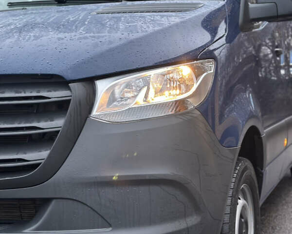 Синій Мерседес Sprinter, об'ємом двигуна 2 л та пробігом 25 тис. км за 34500 $, фото 6 на Automoto.ua