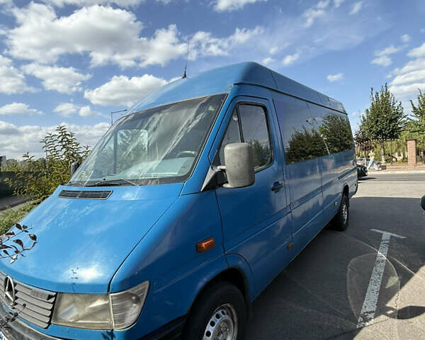 Синий Мерседес Sprinter, объемом двигателя 2.87 л и пробегом 200 тыс. км за 9500 $, фото 8 на Automoto.ua