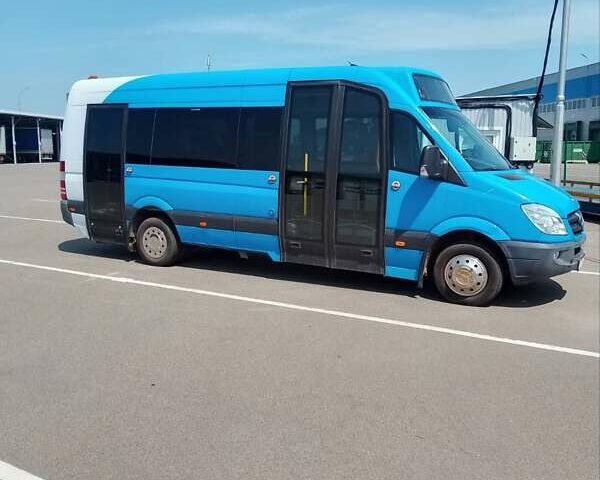 Синий Мерседес Sprinter, объемом двигателя 21.43 л и пробегом 289 тыс. км за 29900 $, фото 6 на Automoto.ua