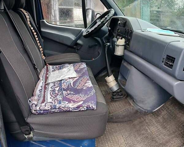Синий Мерседес Sprinter, объемом двигателя 2.87 л и пробегом 938 тыс. км за 7300 $, фото 5 на Automoto.ua