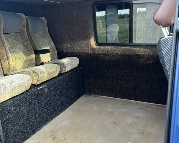 Синий Мерседес Sprinter, объемом двигателя 2.1 л и пробегом 470 тыс. км за 7999 $, фото 9 на Automoto.ua