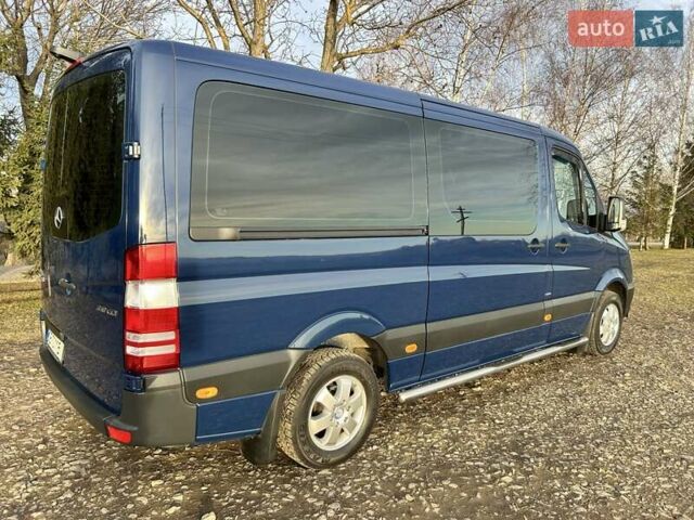 Синий Мерседес Sprinter, объемом двигателя 2.14 л и пробегом 171 тыс. км за 25600 $, фото 6 на Automoto.ua