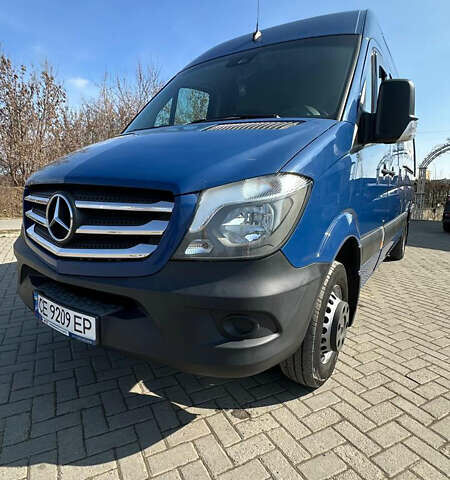 Синий Мерседес Sprinter, объемом двигателя 2.14 л и пробегом 384 тыс. км за 24000 $, фото 1 на Automoto.ua