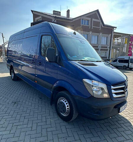 Синий Мерседес Sprinter, объемом двигателя 2.14 л и пробегом 384 тыс. км за 24000 $, фото 2 на Automoto.ua