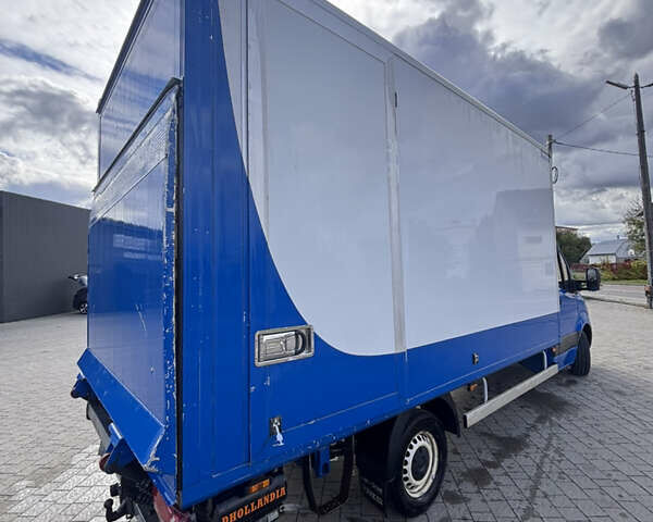Синий Мерседес Sprinter, объемом двигателя 2.14 л и пробегом 442 тыс. км за 25500 $, фото 12 на Automoto.ua