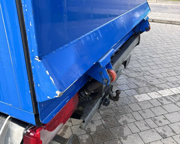 Синий Мерседес Sprinter, объемом двигателя 2.14 л и пробегом 442 тыс. км за 25500 $, фото 19 на Automoto.ua