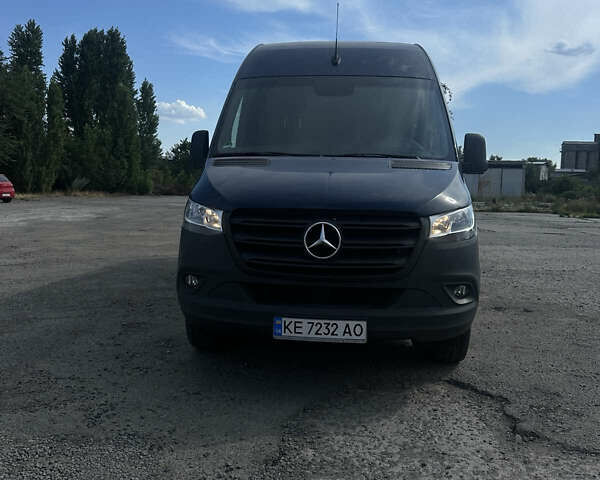 Синій Мерседес Sprinter, об'ємом двигуна 1.95 л та пробігом 264 тис. км за 33351 $, фото 2 на Automoto.ua
