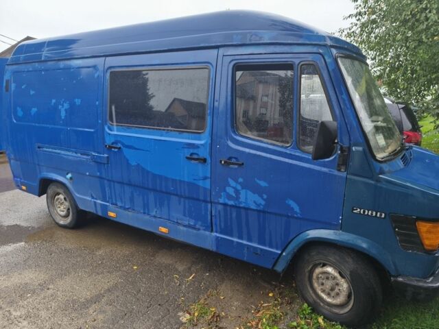 Мерседес Sprinter 1993 у Кицмане на Automoto.ua Синій Мерседес Sprinter, об'ємом двигуна 2.3 л та пробігом 500 тис. км за 1400 $, фото 2 на Automoto.ua