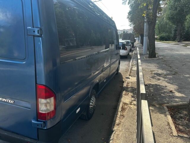 Синий Мерседес Sprinter, объемом двигателя 2.9 л и пробегом 190 тыс. км за 5700 $, фото 2 на Automoto.ua