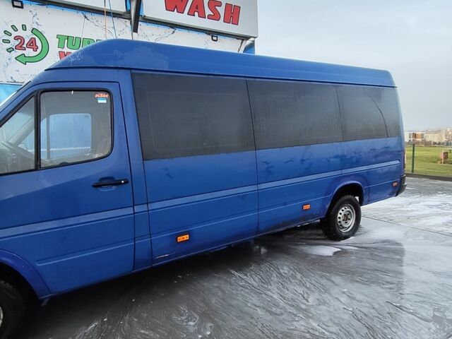 Синій Мерседес Sprinter, об'ємом двигуна 2.9 л та пробігом 495 тис. км за 6989 $, фото 2 на Automoto.ua
