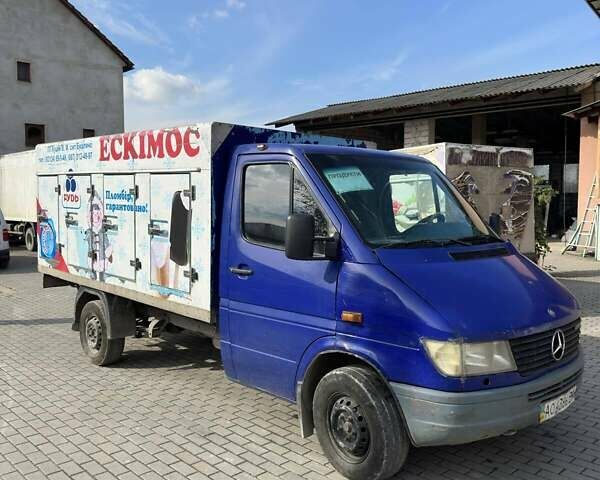 Синий Мерседес Sprinter, объемом двигателя 2.9 л и пробегом 350 тыс. км за 4400 $, фото 7 на Automoto.ua