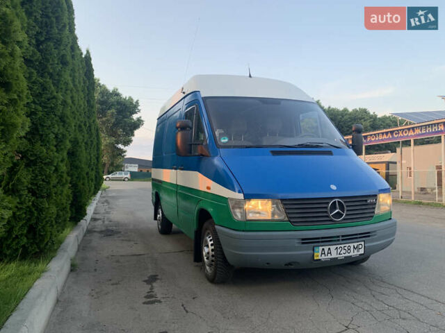 Синий Мерседес Sprinter, объемом двигателя 2.3 л и пробегом 2 тыс. км за 8500 $, фото 28 на Automoto.ua