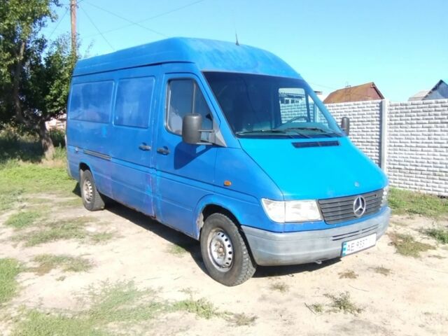 Синий Мерседес Sprinter, объемом двигателя 2.9 л и пробегом 350 тыс. км за 3550 $, фото 20 на Automoto.ua