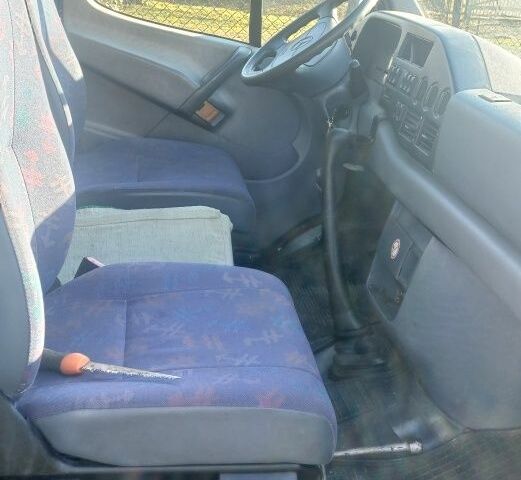 Синий Мерседес Sprinter, объемом двигателя 2.9 л и пробегом 440 тыс. км за 5300 $, фото 9 на Automoto.ua