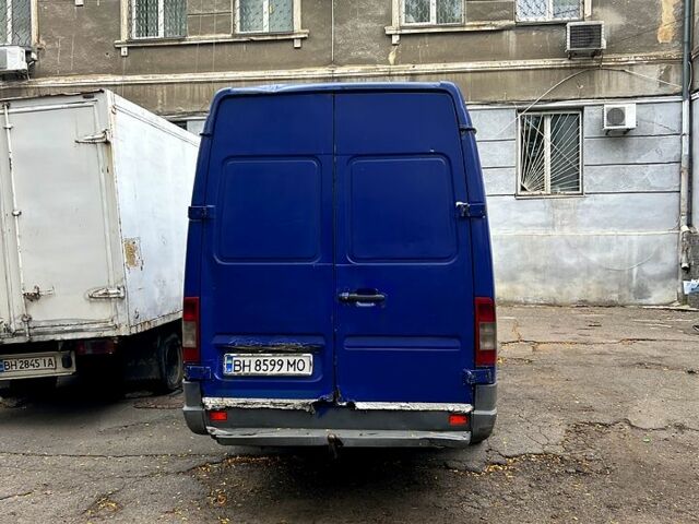Синій Мерседес Sprinter, об'ємом двигуна 2.9 л та пробігом 180 тис. км за 5800 $, фото 10 на Automoto.ua