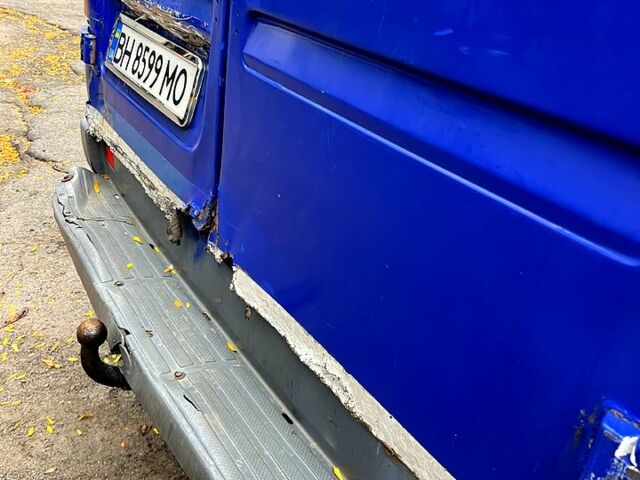 Синій Мерседес Sprinter, об'ємом двигуна 2.9 л та пробігом 180 тис. км за 5800 $, фото 7 на Automoto.ua
