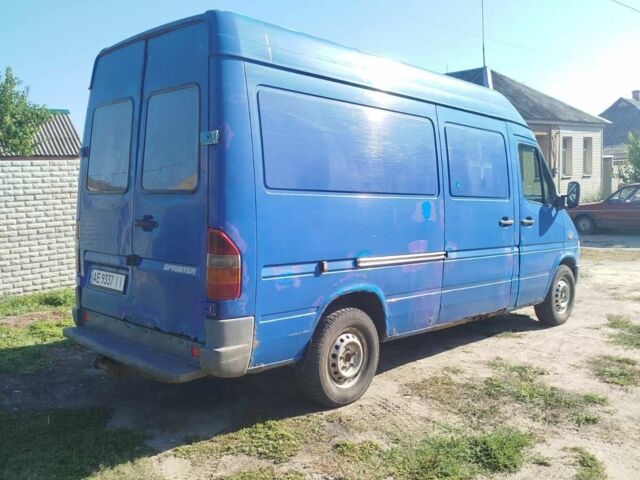 Синий Мерседес Sprinter, объемом двигателя 2.9 л и пробегом 350 тыс. км за 3550 $, фото 13 на Automoto.ua
