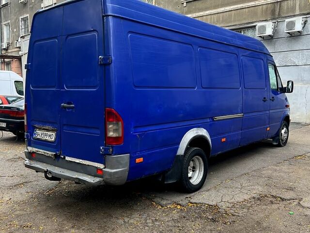 Синій Мерседес Sprinter, об'ємом двигуна 2.9 л та пробігом 180 тис. км за 5800 $, фото 9 на Automoto.ua