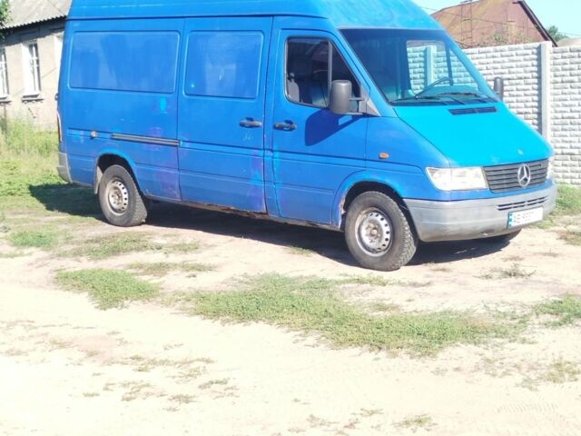 Синий Мерседес Sprinter, объемом двигателя 2.9 л и пробегом 350 тыс. км за 3550 $, фото 16 на Automoto.ua