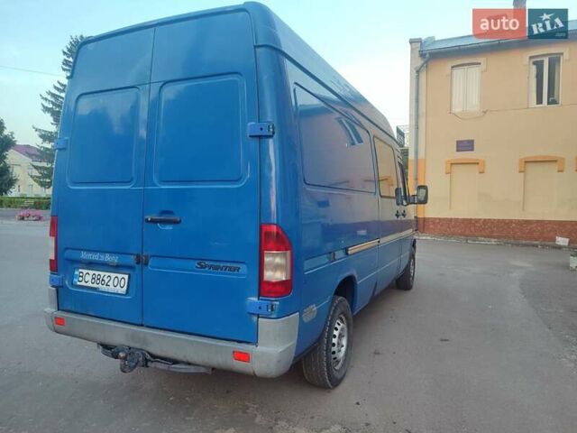 Синий Мерседес Sprinter, объемом двигателя 2.69 л и пробегом 397 тыс. км за 8100 $, фото 11 на Automoto.ua
