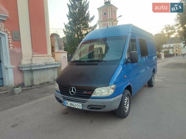 Синий Мерседес Sprinter, объемом двигателя 2.69 л и пробегом 397 тыс. км за 8100 $, фото 6 на Automoto.ua