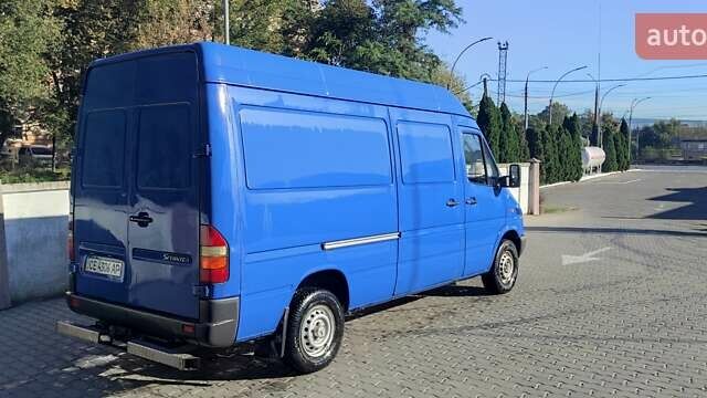 Синій Мерседес Sprinter, об'ємом двигуна 2.7 л та пробігом 377 тис. км за 9200 $, фото 4 на Automoto.ua