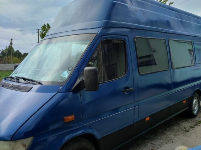Синій Мерседес Sprinter, об'ємом двигуна 2.1 л та пробігом 1 тис. км за 7000 $, фото 3 на Automoto.ua