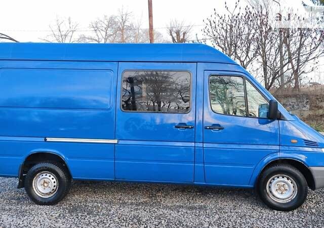 Синий Мерседес Sprinter, объемом двигателя 2.15 л и пробегом 410 тыс. км за 8200 $, фото 19 на Automoto.ua