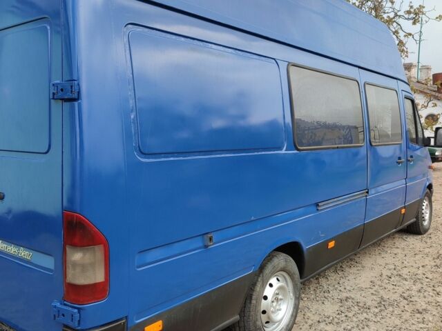 Синій Мерседес Sprinter, об'ємом двигуна 2.1 л та пробігом 1 тис. км за 7000 $, фото 1 на Automoto.ua