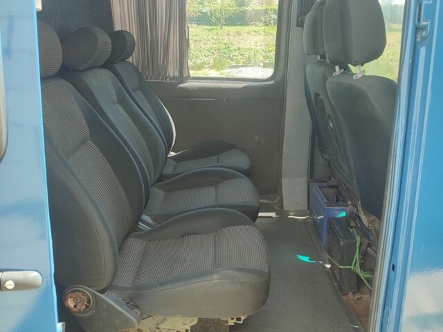 Синій Мерседес Sprinter, об'ємом двигуна 2.1 л та пробігом 1 тис. км за 7000 $, фото 7 на Automoto.ua